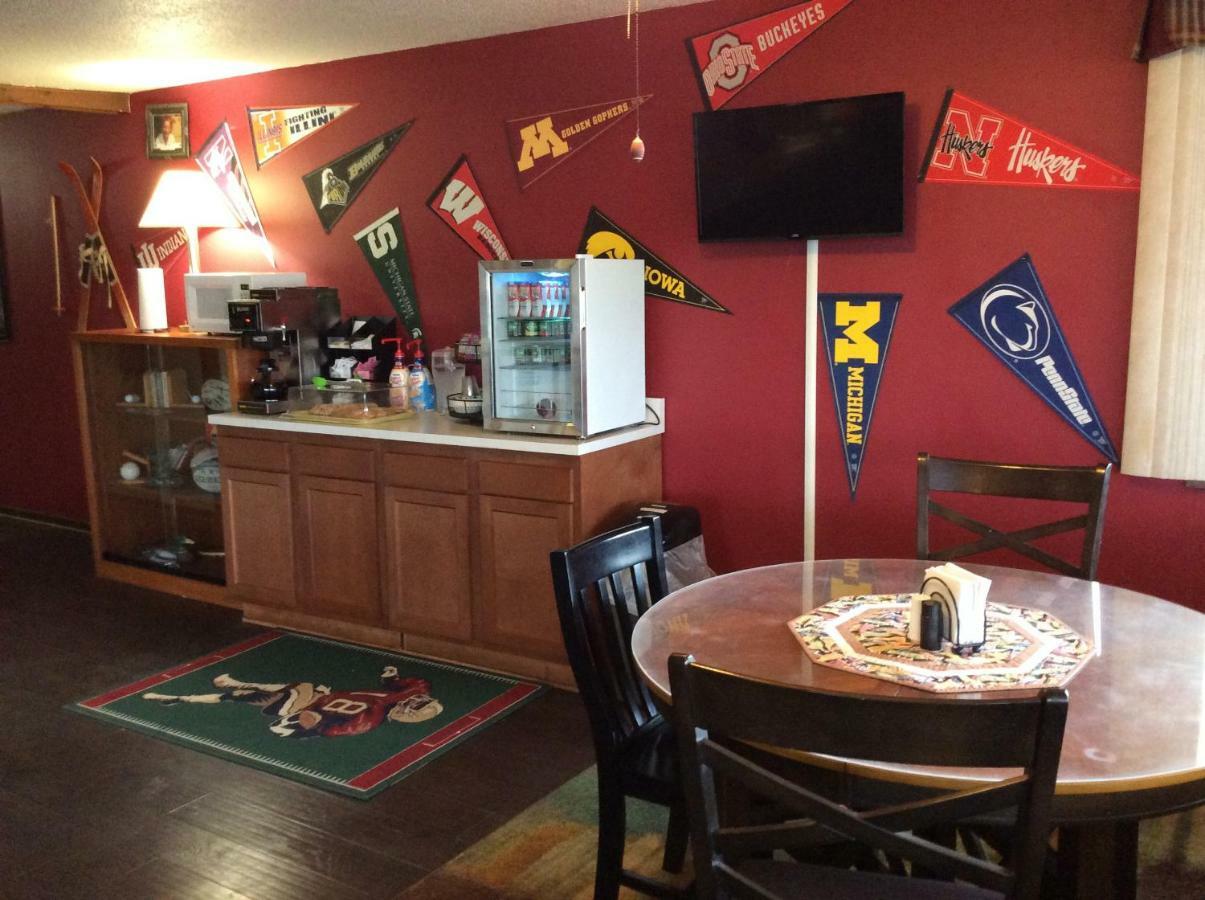 Sports Club Motel Wayne Extérieur photo