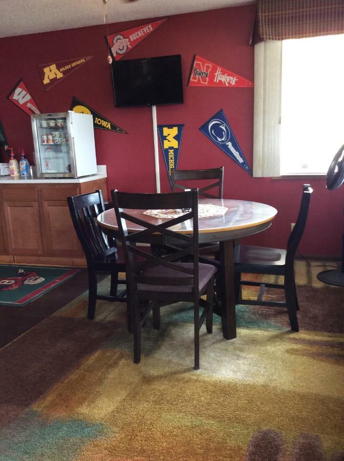 Sports Club Motel Wayne Extérieur photo